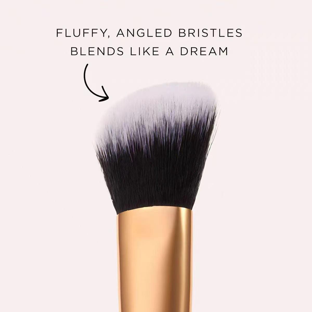 Eye Concealer Brush, Applies Makeup Lightly and Evenly