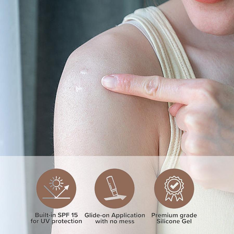 SCAR SOLUTIONS Siliconer Stick, Suitable for Face and Body